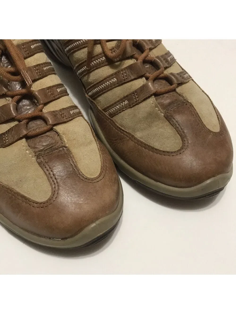 Men’s Ecco Suede/Leather Walking Shoe Size 40